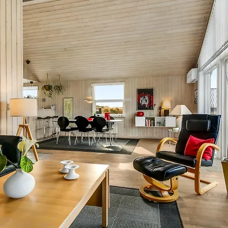 Spacious Quality With Dune View & Wifi Sj642 * Harboør